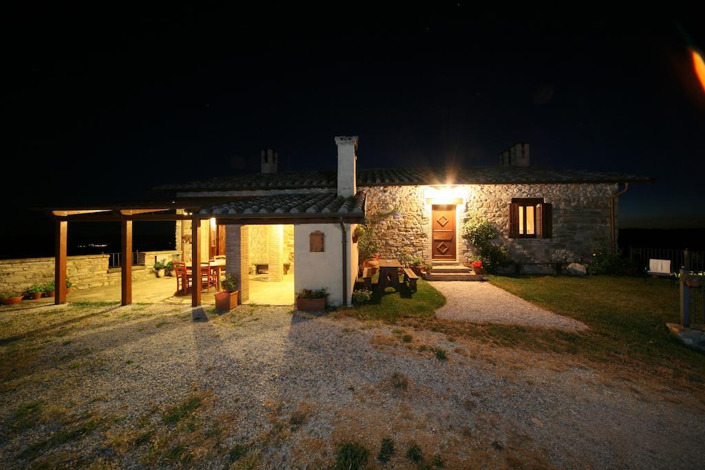 Agriturismo Monte Valentino Pietralunga  Exterior photo