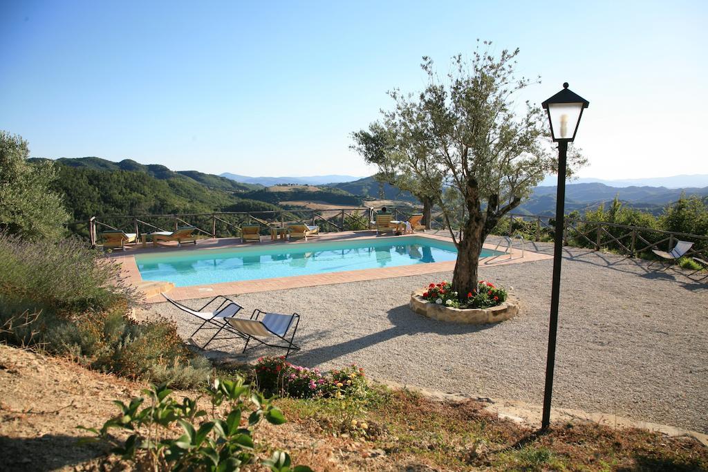 Agriturismo Monte Valentino Pietralunga  Exterior photo